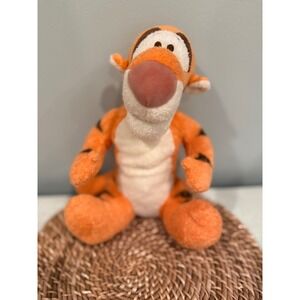 Disney Tigger The Tiger Plush Toy Stuffed Animal Winnie the Pooh Classic 13"